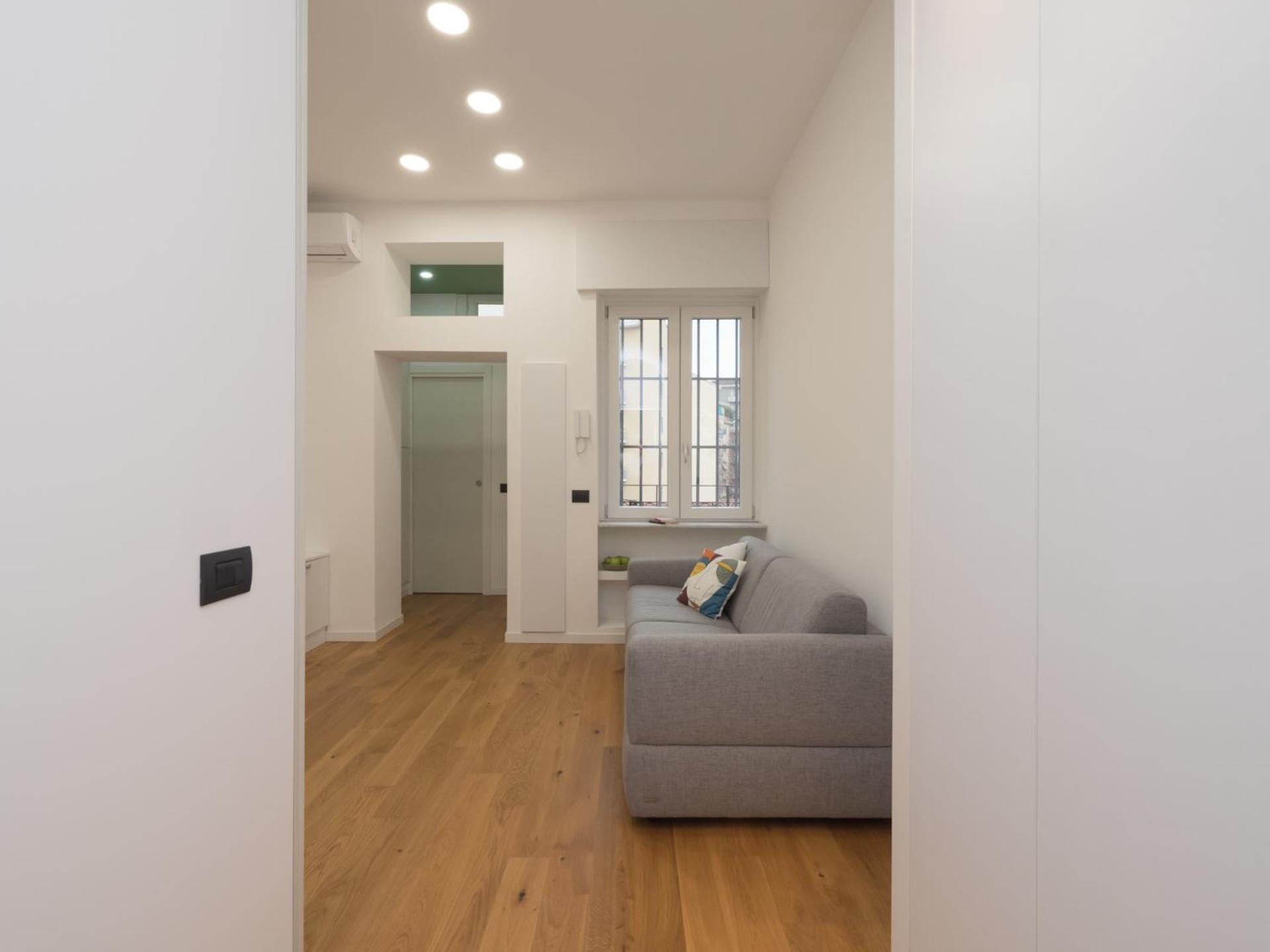 Isola-garibaldi Newly Renovated 1 Bedroom By Rentopolis Mailand